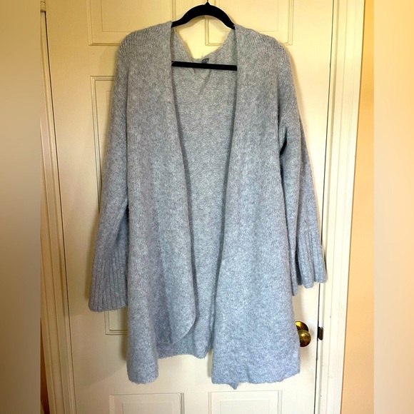 Aerie Fuzzy Open Front Cozy Knit Cardigan Gray  Womens Size Large Wool Alpaca - Picture 1 of 10